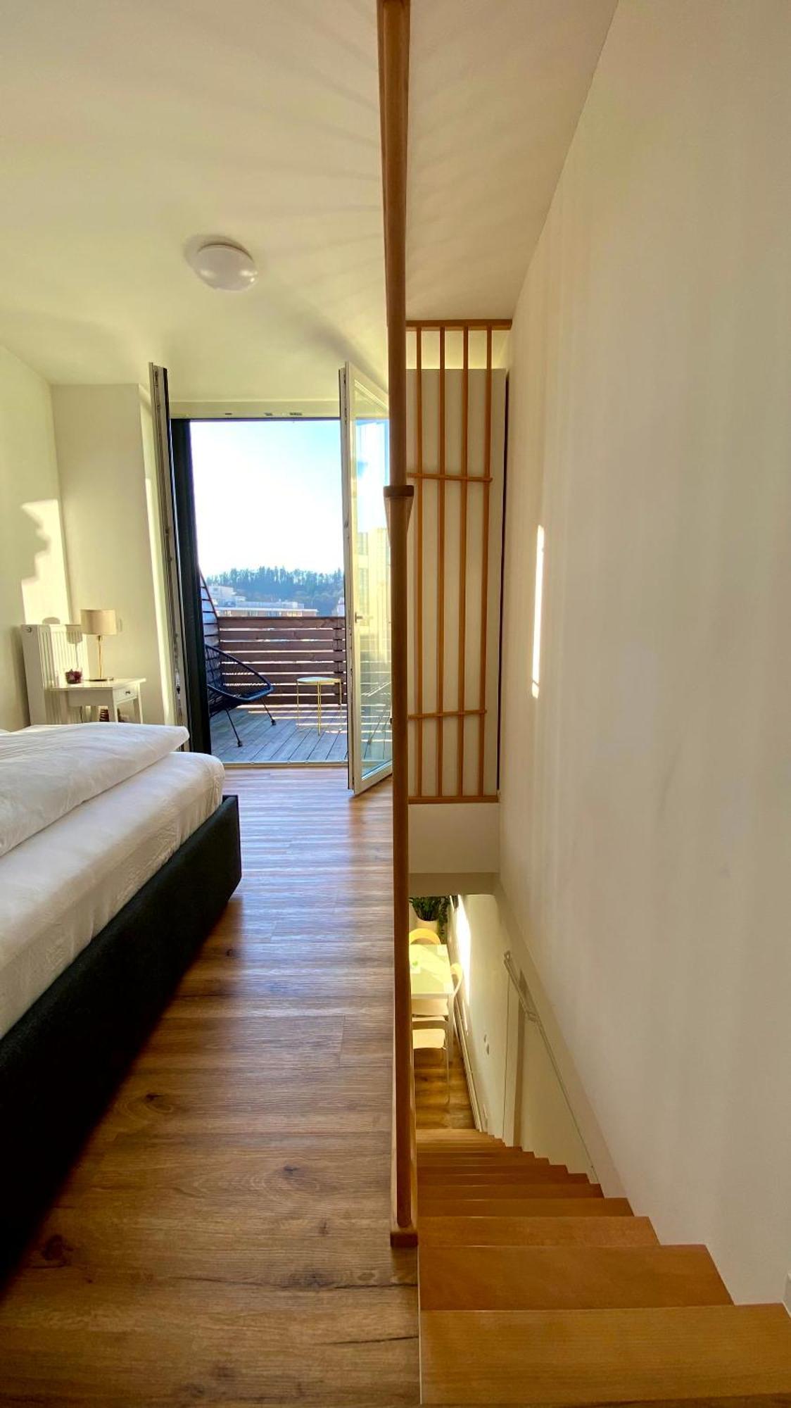 Little Plaza Duplex Apartment ลูบลิยานา ภายนอก รูปภาพ